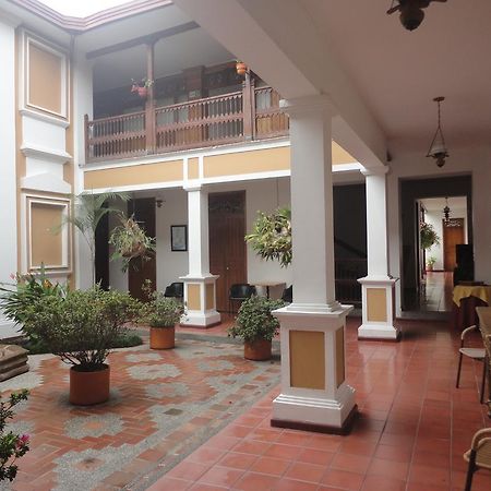 Hotel Hostal Del Regidor Ltda Buga Exterior photo