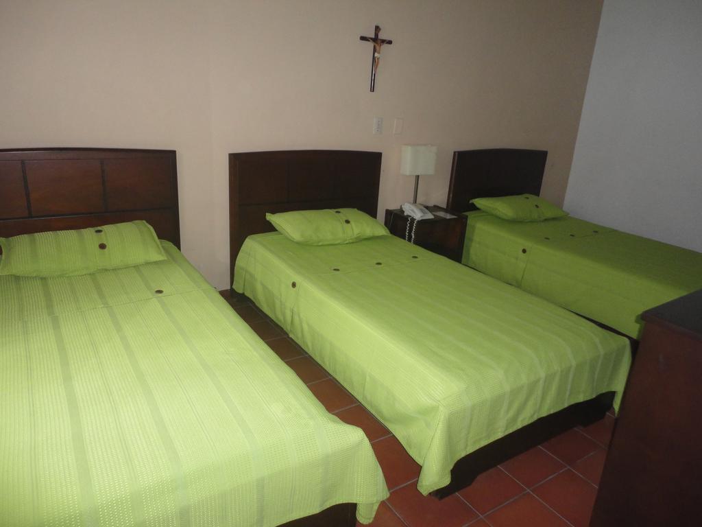 Hotel Hostal Del Regidor Ltda Buga Room photo