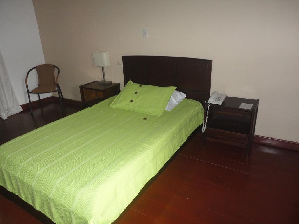 Hotel Hostal Del Regidor Ltda Buga Room photo