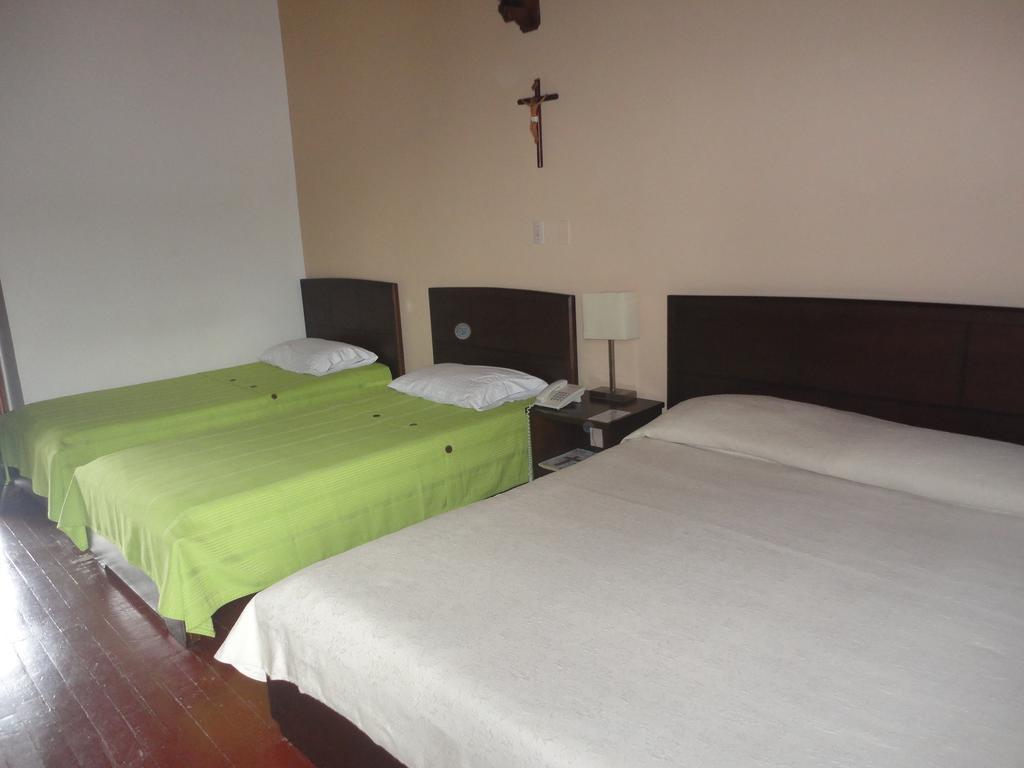 Hotel Hostal Del Regidor Ltda Buga Room photo