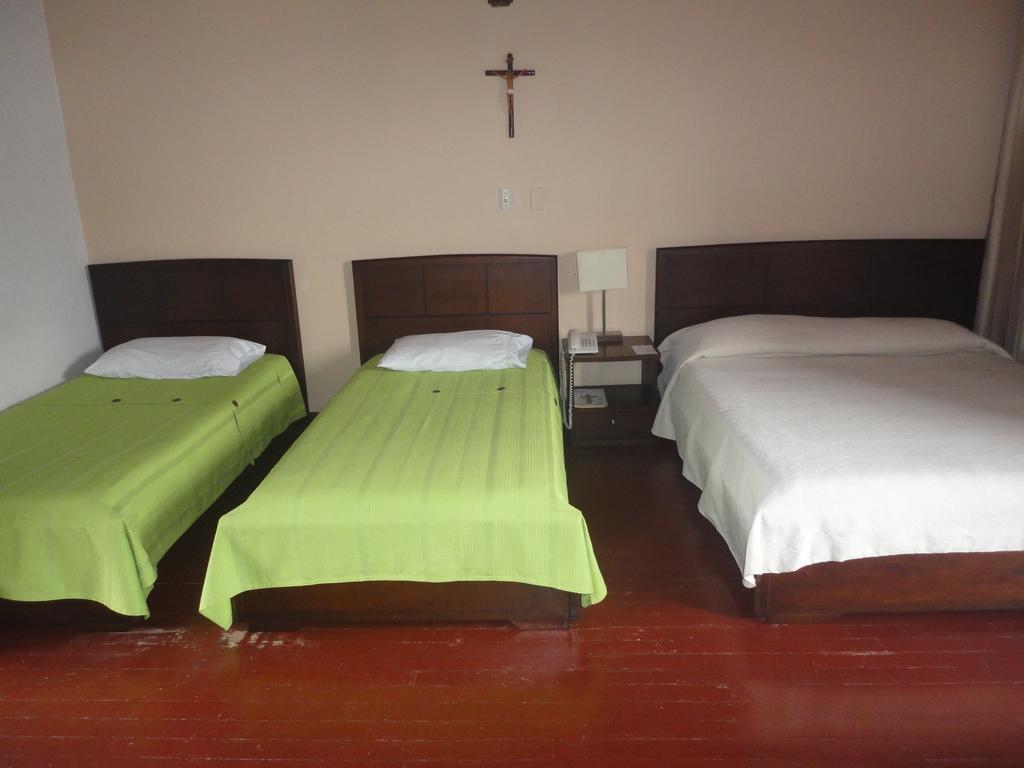 Hotel Hostal Del Regidor Ltda Buga Room photo