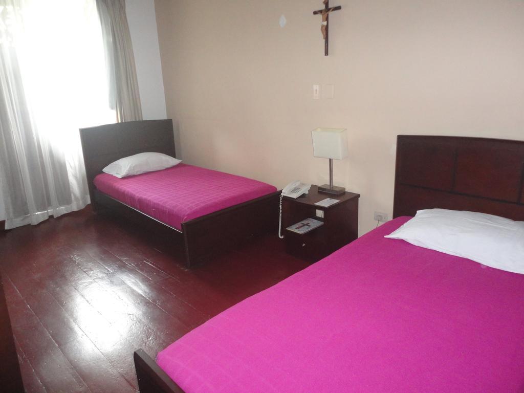 Hotel Hostal Del Regidor Ltda Buga Room photo